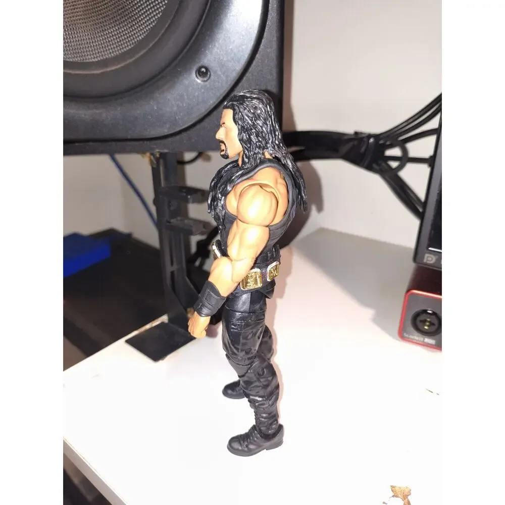 WWE Elite The Shield Roman Reigns Seth Rollins Dean Ambrose With Championships